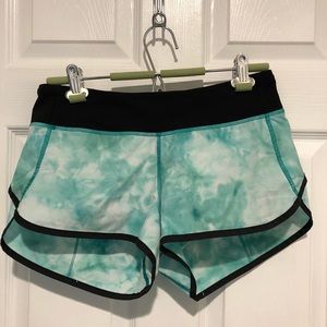Lululemon size 6 Run Speed Short